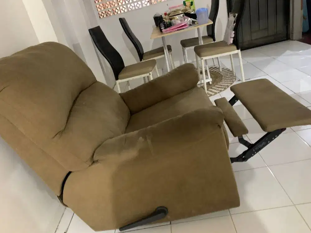 Jual sofa kondisi baik
