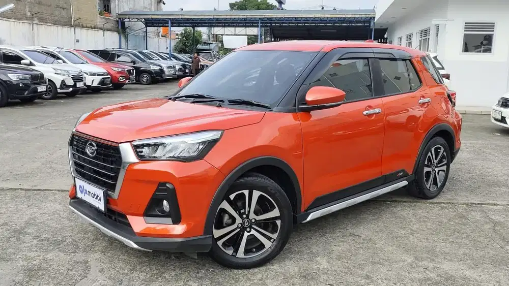 DP RENDAH - Daihatsu Rocky 1.0 R ADS Bensin-AT 2022