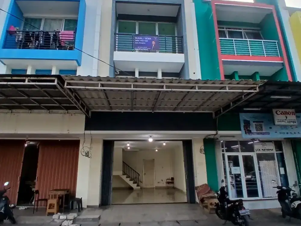 Ruko di Harapan Indah Siap Pakai Tempat Usaha Potensial Akses Depan Jalan Ramai