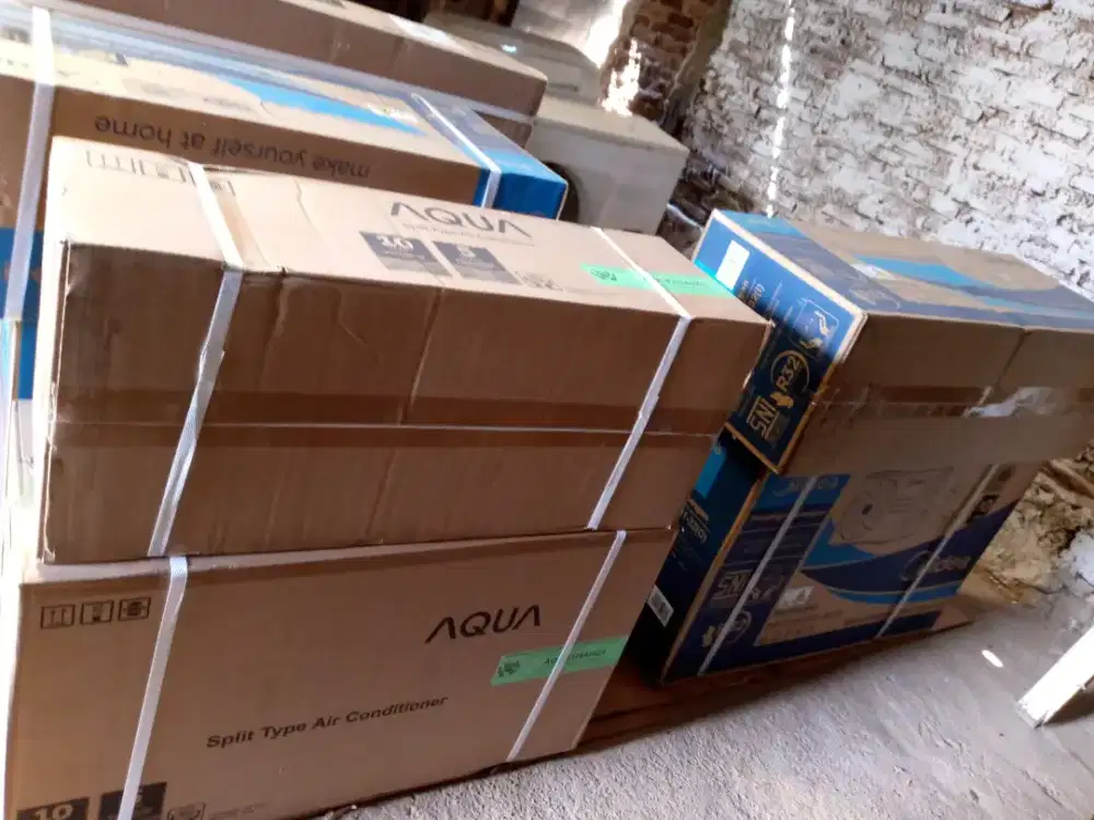 AC Aqua 1/2 PK terbaru