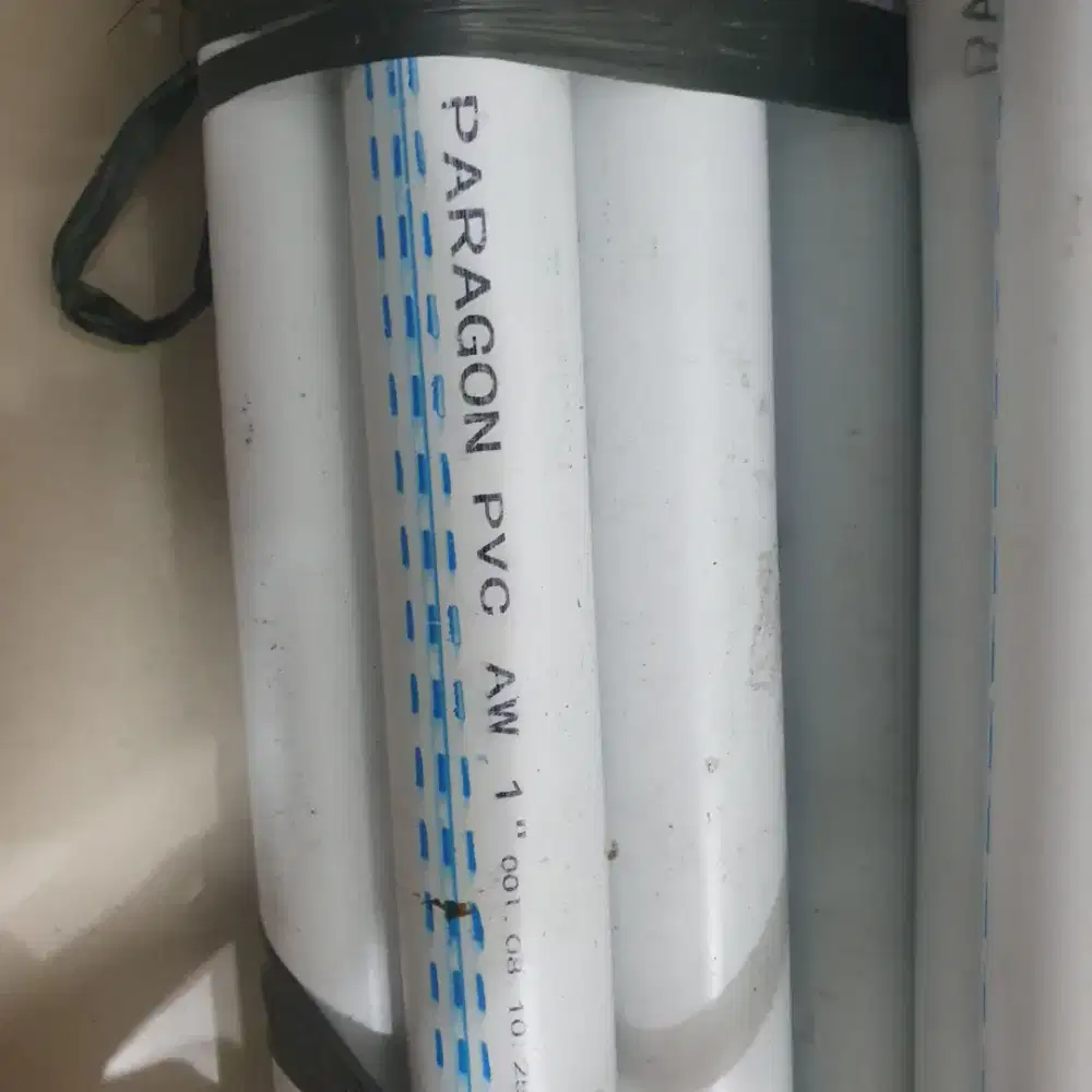 PIPA PVC /PARALON  1 merk palagon  ( harga borongan 34 batang)