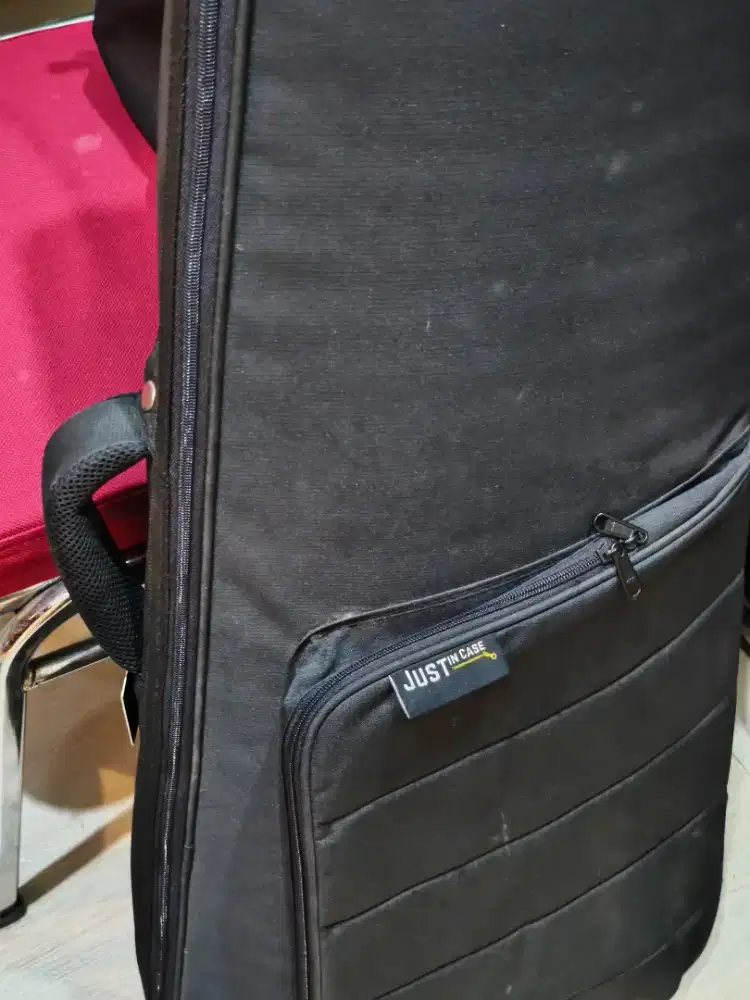 Tas Gitar Merk Just in Case