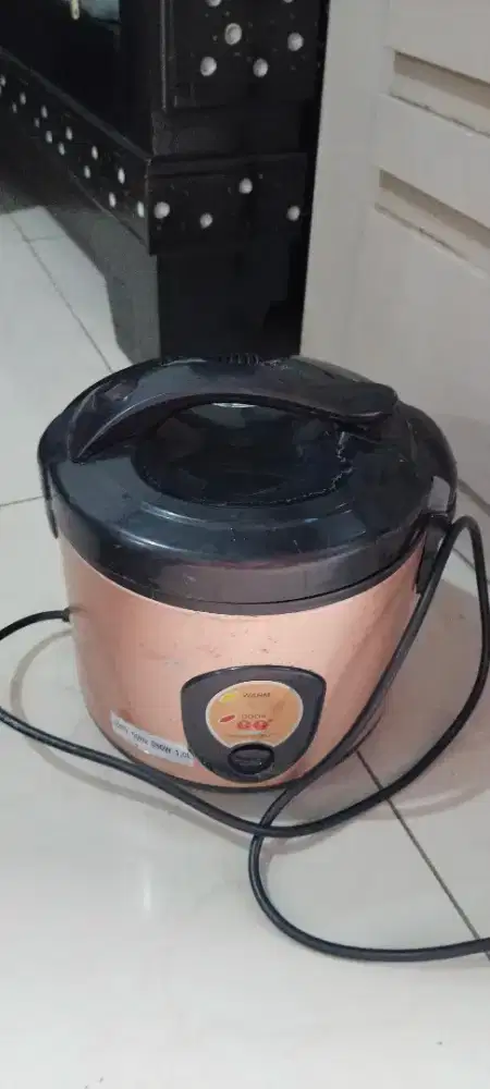 Rice coker bekas