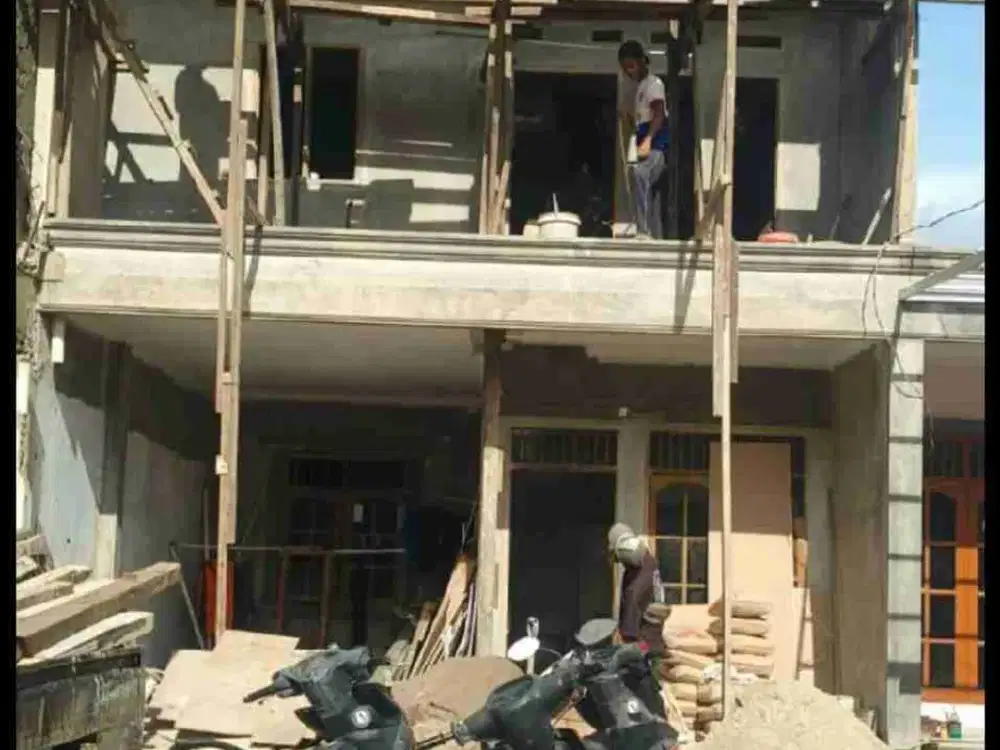 Rumah dijual di Caman Utara Jakasampurna Bekasi Barat