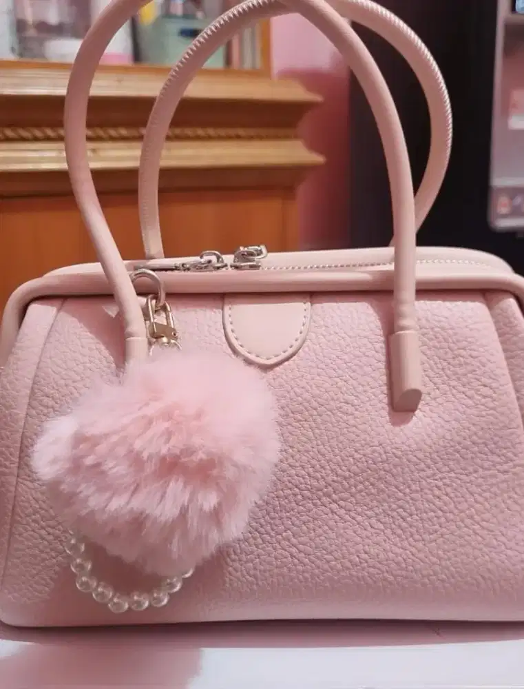 Tas import sesuai gambar