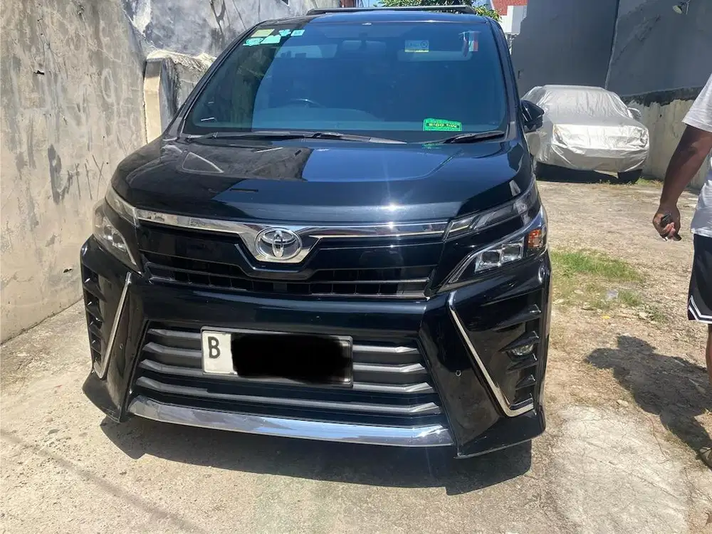 Toyota Voxy 2018 sunroof