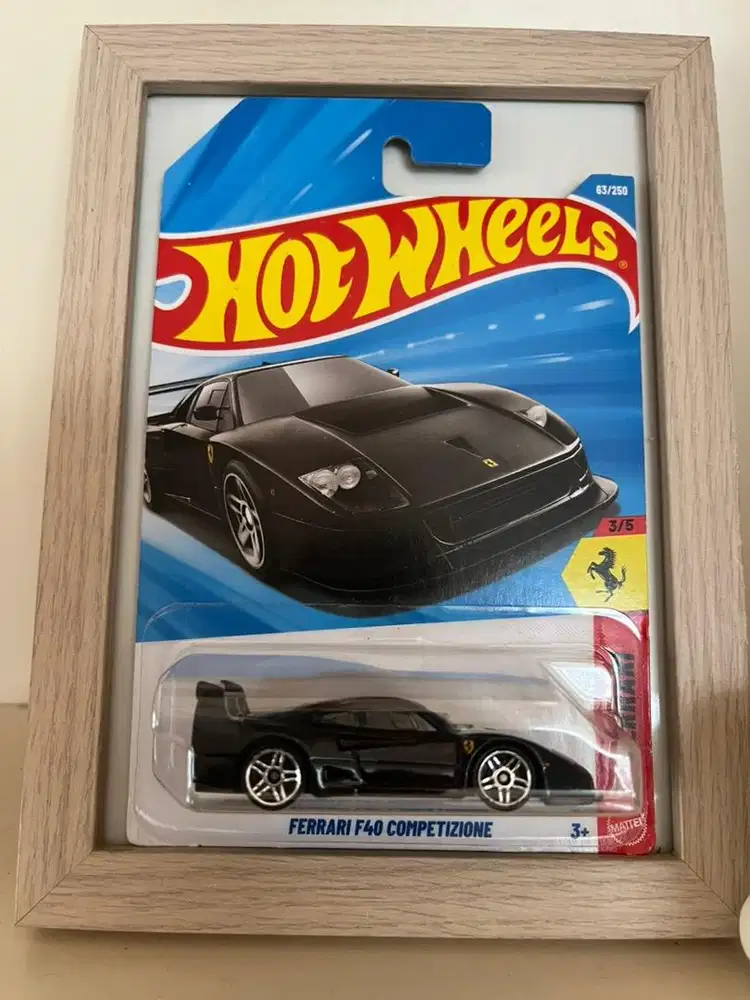 Hot Wheels Ferrari F40 Competizione
