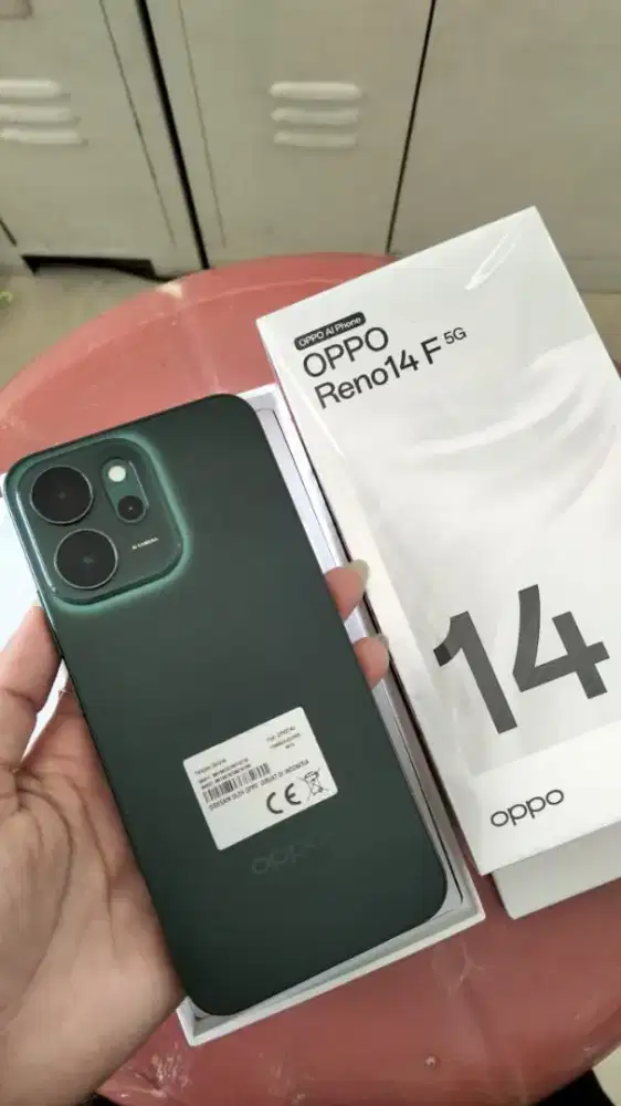 Second Oppo Reno 14F 5G ram 8+8/256 hijau