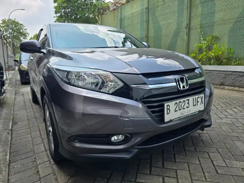 DIJUAL HONDA HRV E 1.5 CVT 2018 LOW KM 40 RIBUAN