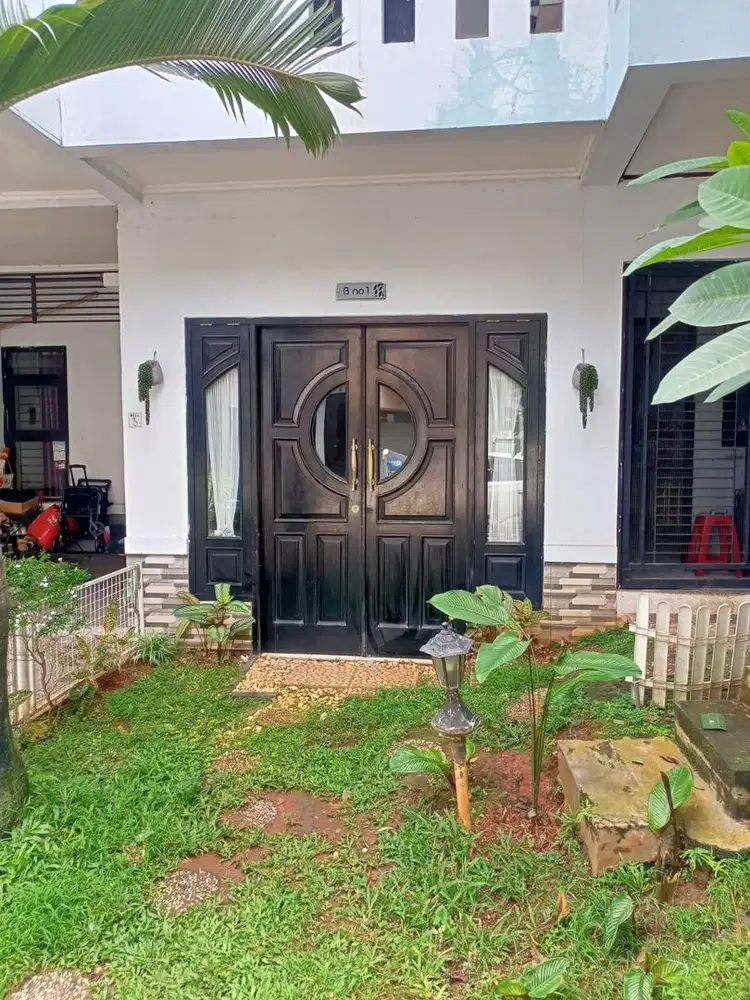 Rumah Diamond Amdara Residence Dijual Cepat