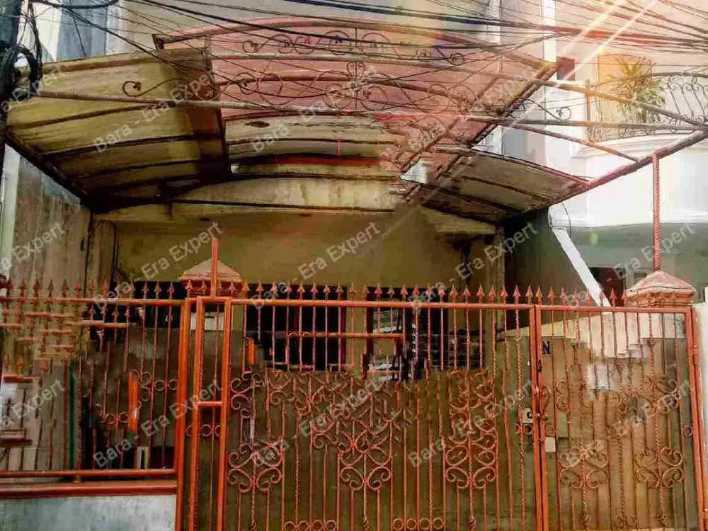 Jual cepat!!! Rumah 3 lantai di sunter dekat mall. Bisa nego sampai deal!!