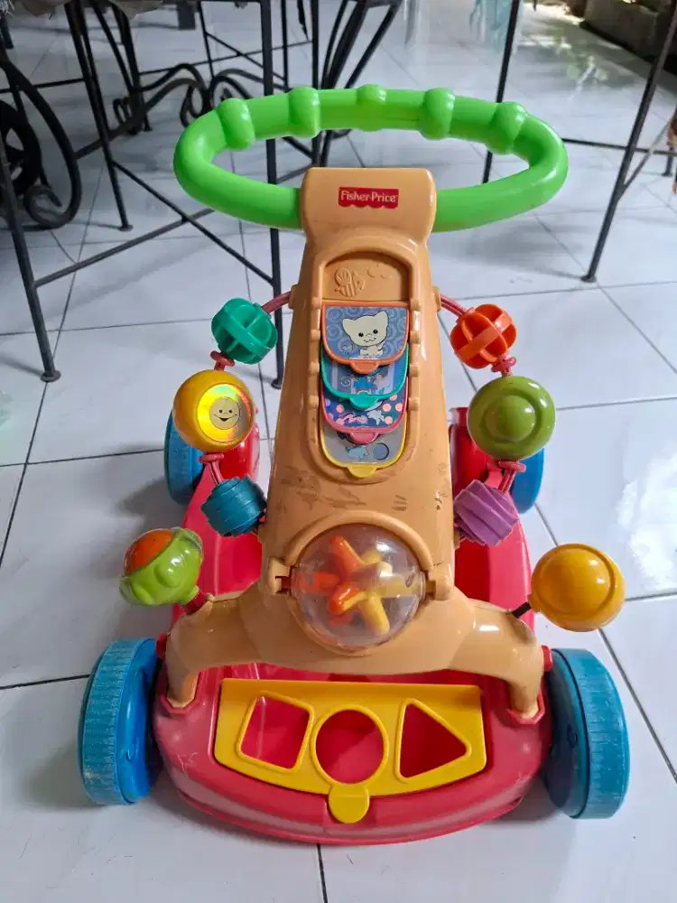 PUSH WALKER FISHERPRICE