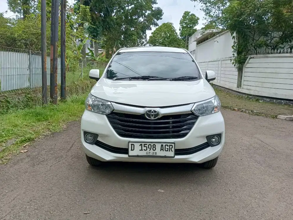 Toyota Avanza E matic 2018 putih