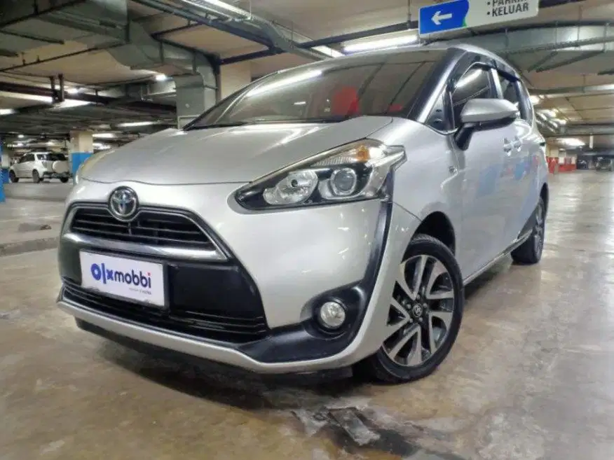 DP RENDAH - Toyota Sienta 1.5 V Bensin-MT 2016 SSKX