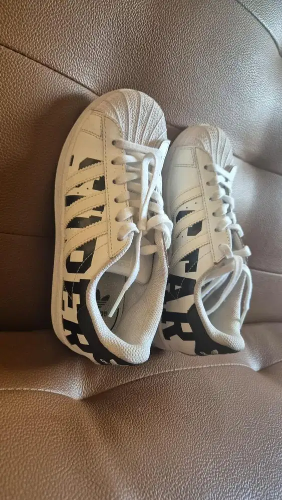 Sepatu Adid4s unisex