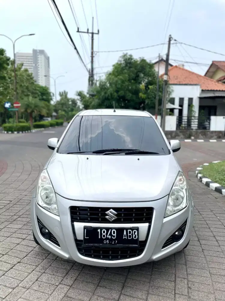 Suzuki splash 1.2 DR m/t 2015 bisa kredit DP 0