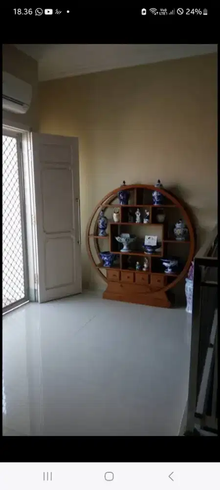 Pajangan kayu jati bentuk coin cina