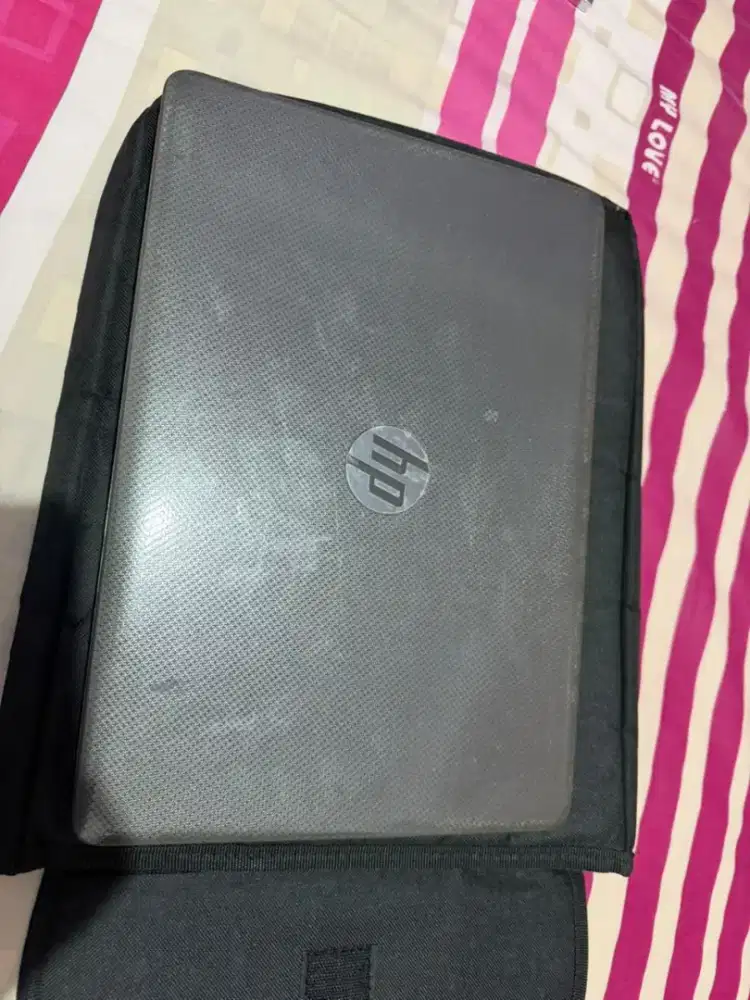 Laptop HP Kondisi bagus dan masih mulus
