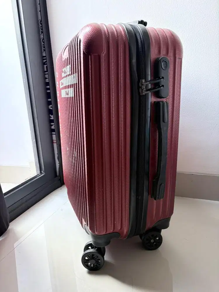 Koper kabin Polo asia merah marun 20 inch