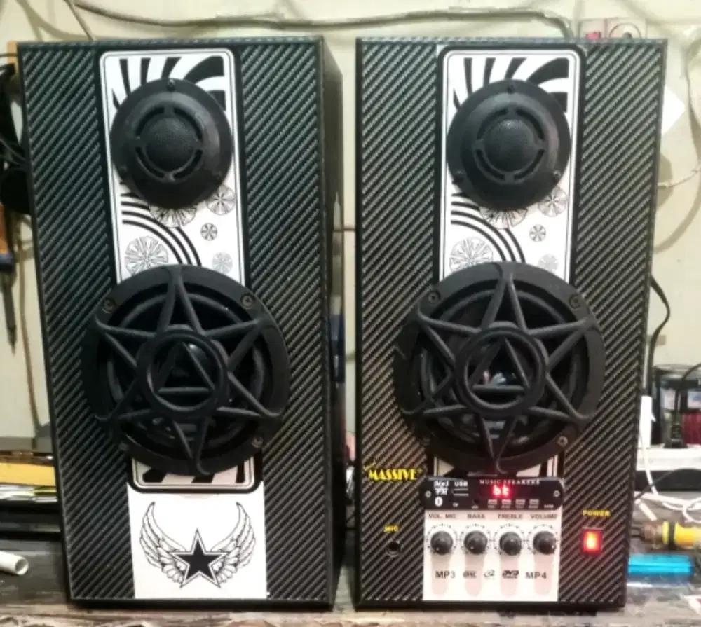 Speaker active merk.style massive