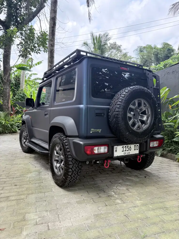 Suzuki Jimny 2023