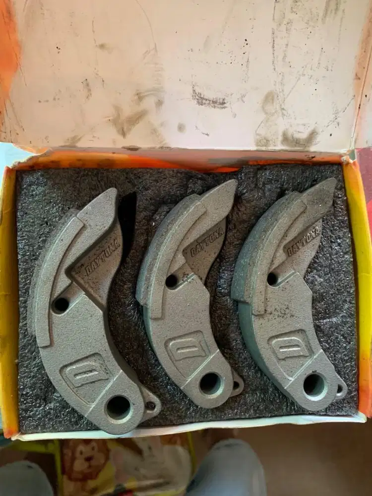 Kampas Ganda PCX Merk Daytona (Baru)