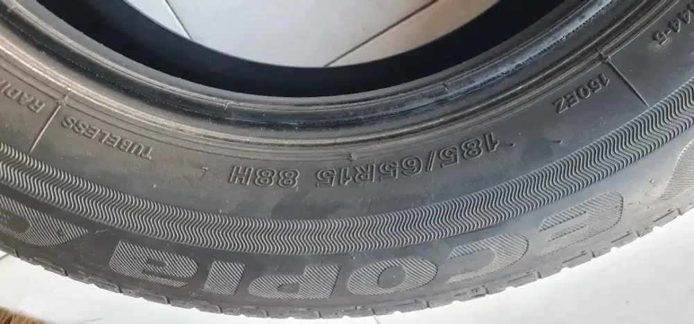 Ban bridgestone ecopia EP 150 ukuran 185/65 R15 tahun 2019