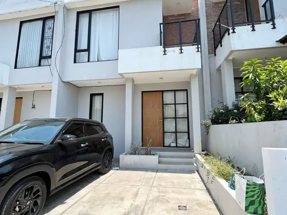 rumah 2 lantai di greenland ciwaruga