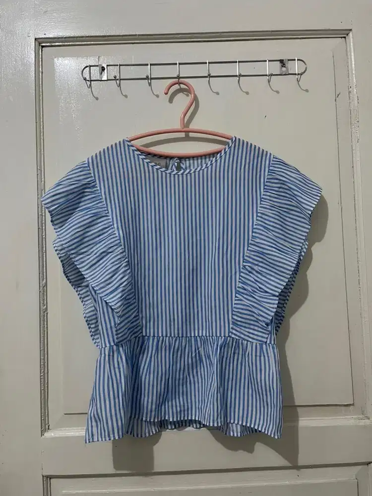 1 Set - Kivee Ruffle top & Jegging Miss Hotty