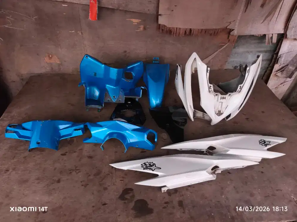Body halus fullset Vario Kzr 125