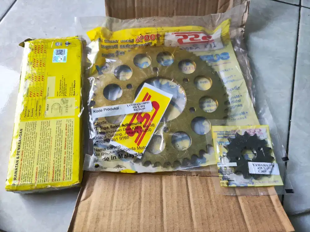 Gear Set SSS 428 sb 130L gold 49 15