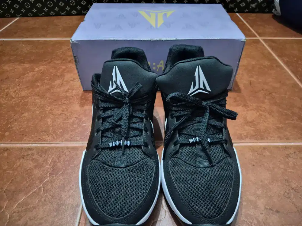 Jual Sepatu Basjet Nike JA2