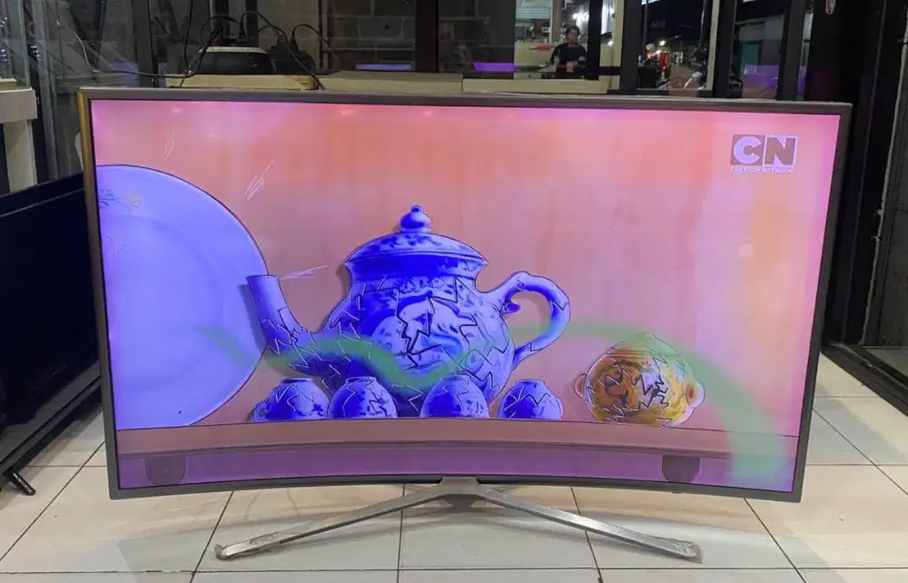 TV Samsung 49 INCH Model Melengkung Smart Bisa Youtube