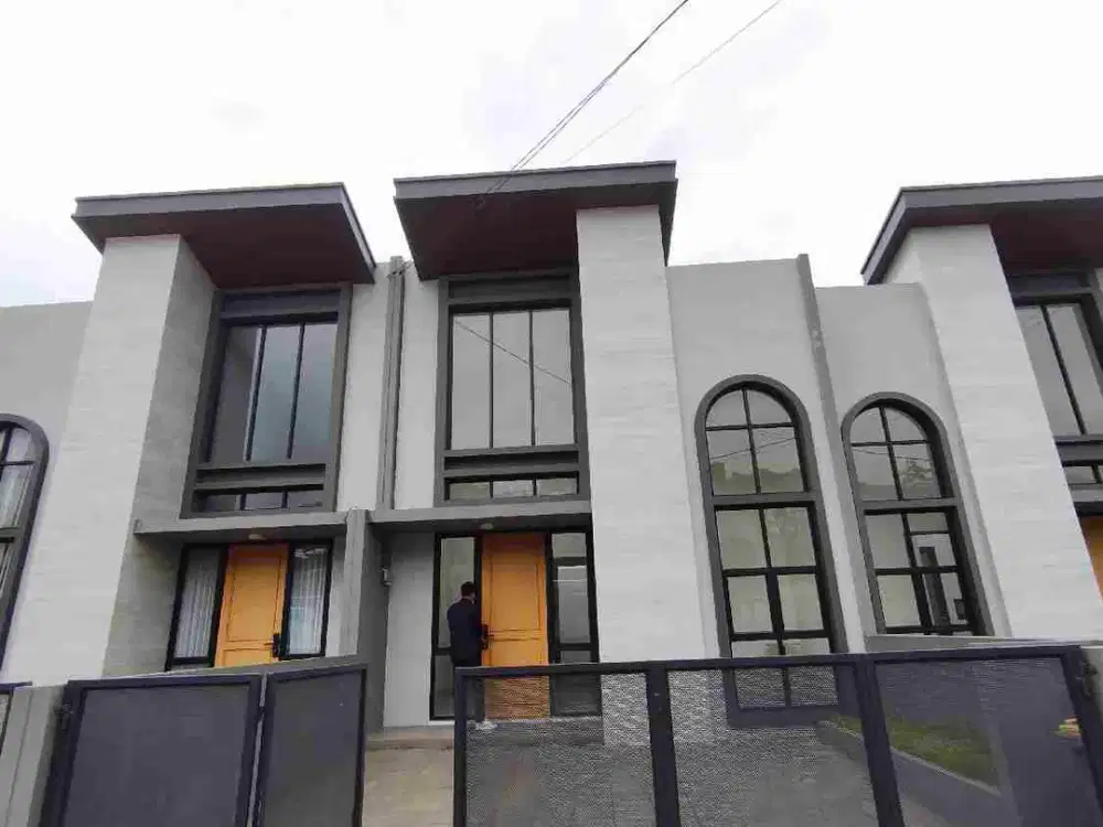 Rumah Mewah Dalam Cluster Tanpa DP dekat Mall Living World Bekasi dan Toll Burangkeng