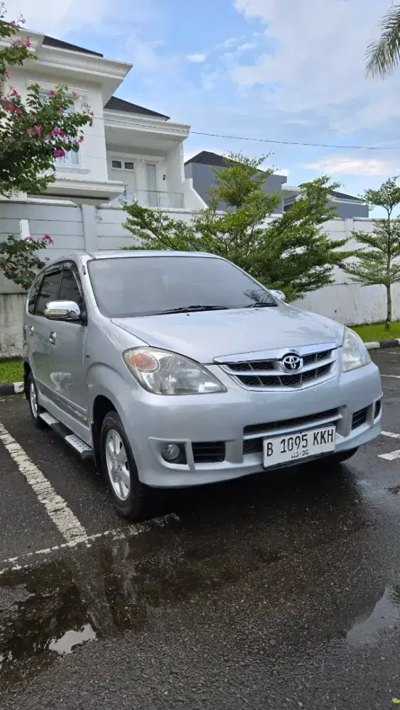 AVANZA G 2011 MT