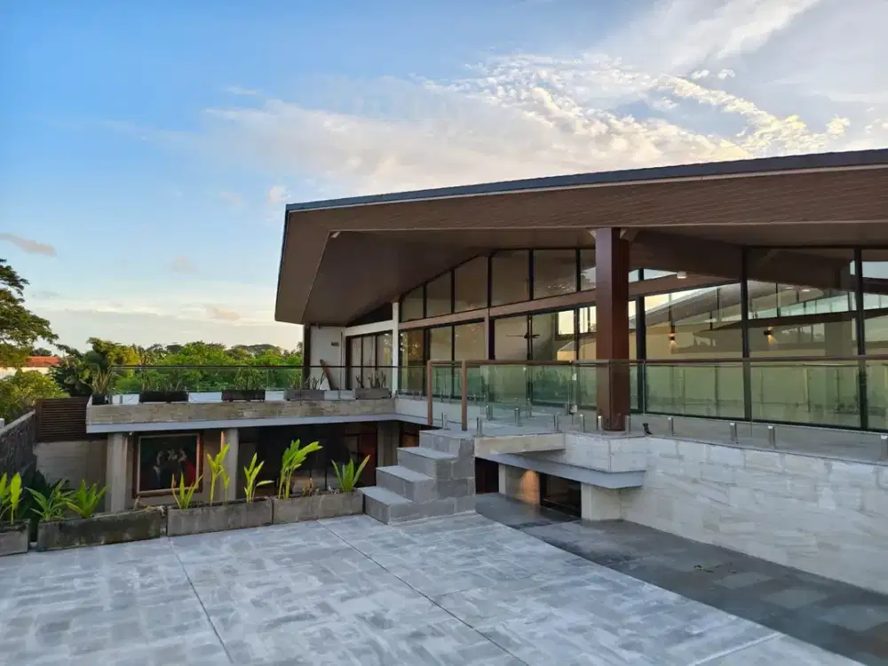 For Sale Rare Ocean View Villa in Central Sanur