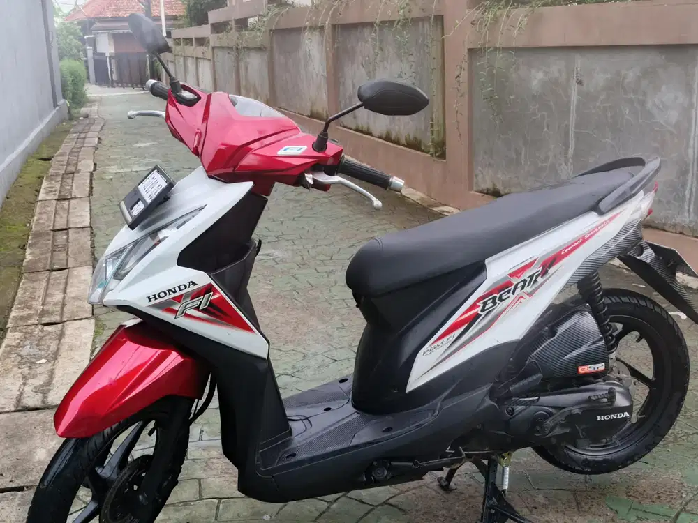 Honda beat Fi esp 2015 stater halus mulus terawat