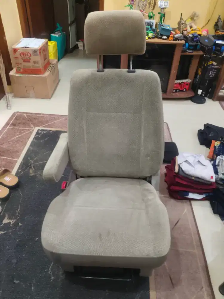 Dijual Jok Kursi Captain Seat APV ARENA SGX LUXURY Baris ke 2 Kiri