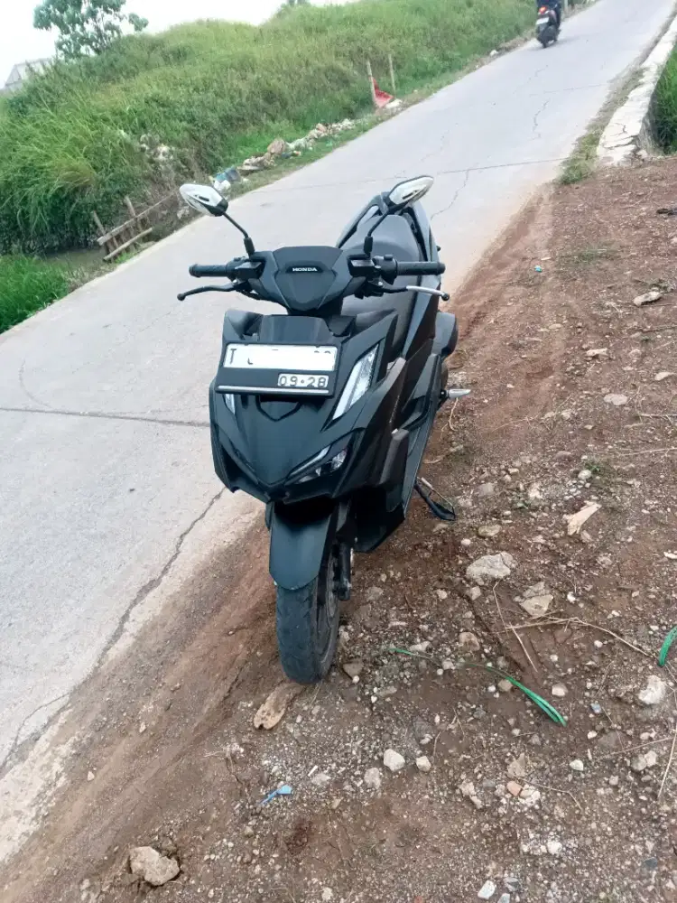 Jual cepatt Honda Vario 160 ABS 2023