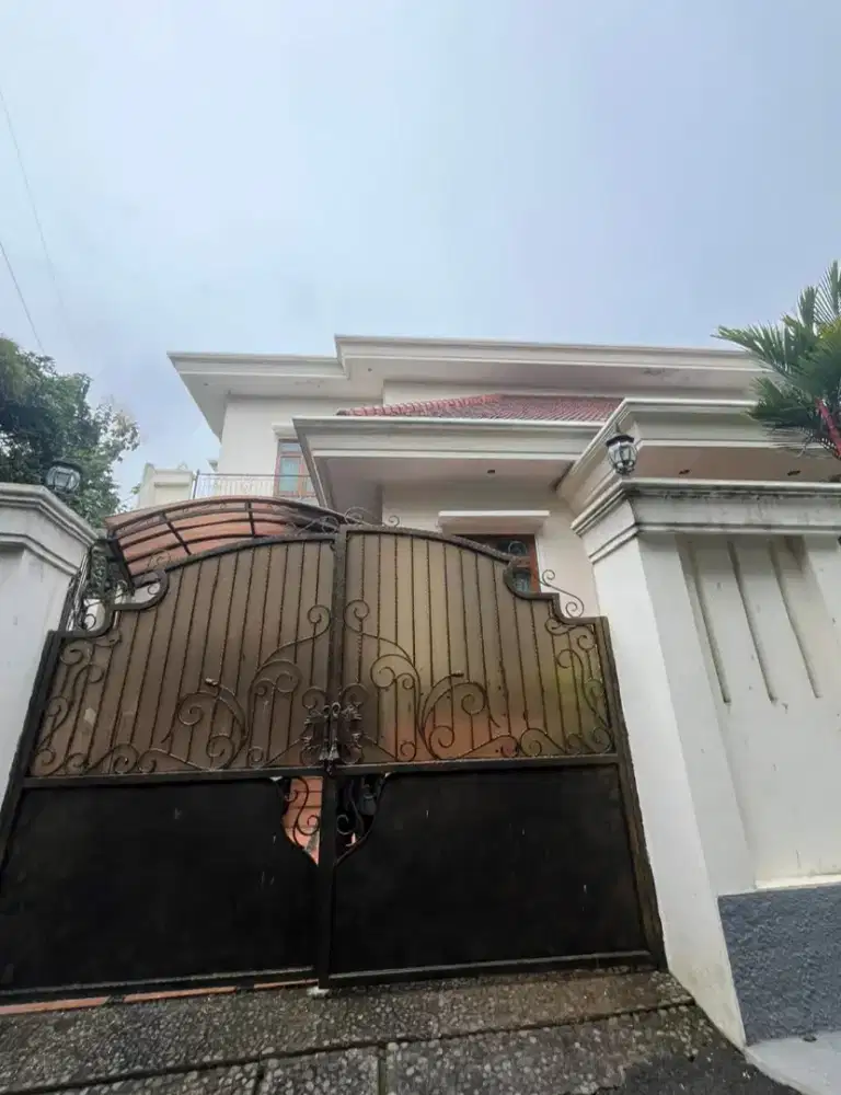 Rumah dijual muroah hook mewah bukitsari dekat ubdip akpol tembalang