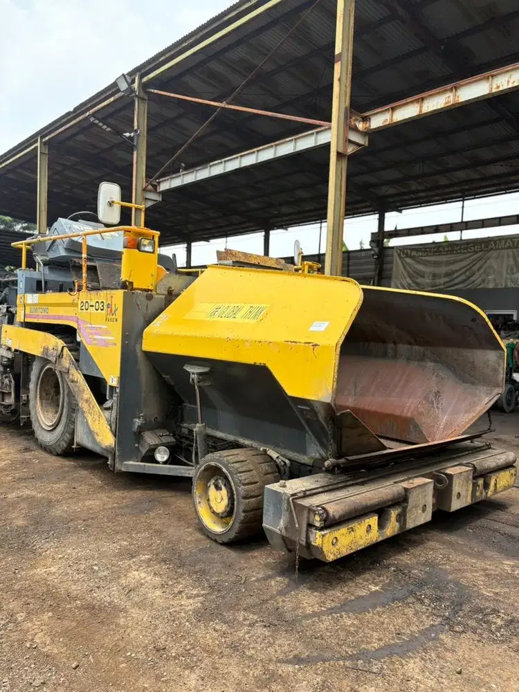 Asphalt Finisher Sumitomo HA60W-3. Wide 6 mtr. Ex Japan