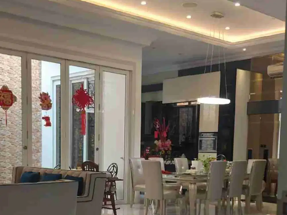 Dijual rumah mewah di Villa Artha Gading Kelapa Gading Jakarta Utara