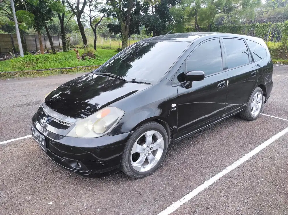 Honda Stream 2005 Bensin