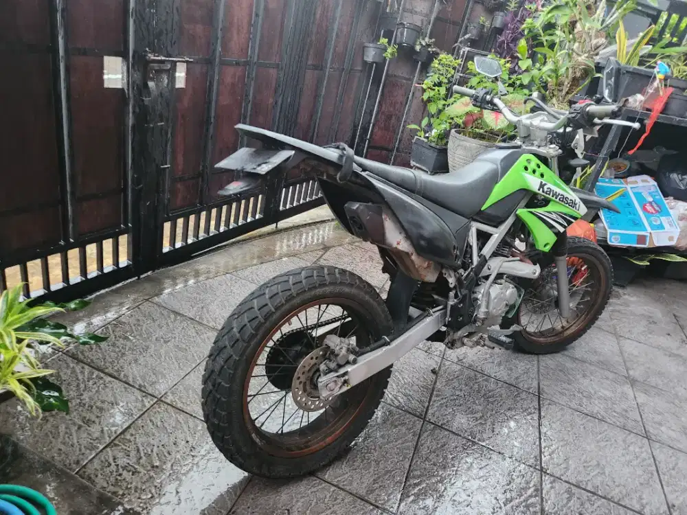 Jual Motor kawasaki KLX 150 S