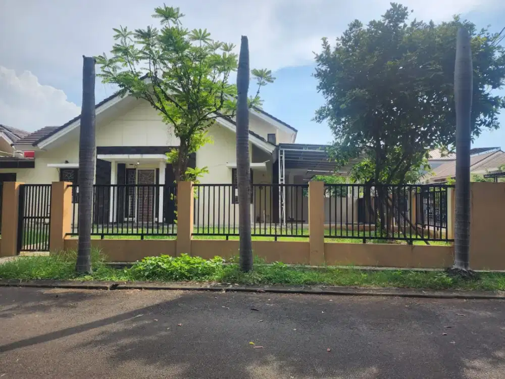 Rumah Hook di Cluster Harapan Indah 2 Lahan Besar, Cocok untuk Keluarga Siap Huni