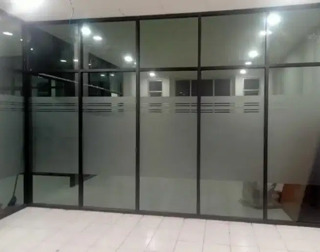 kaca film perumahan kacafilm jendela pintu sticker kantor hotel Gedung