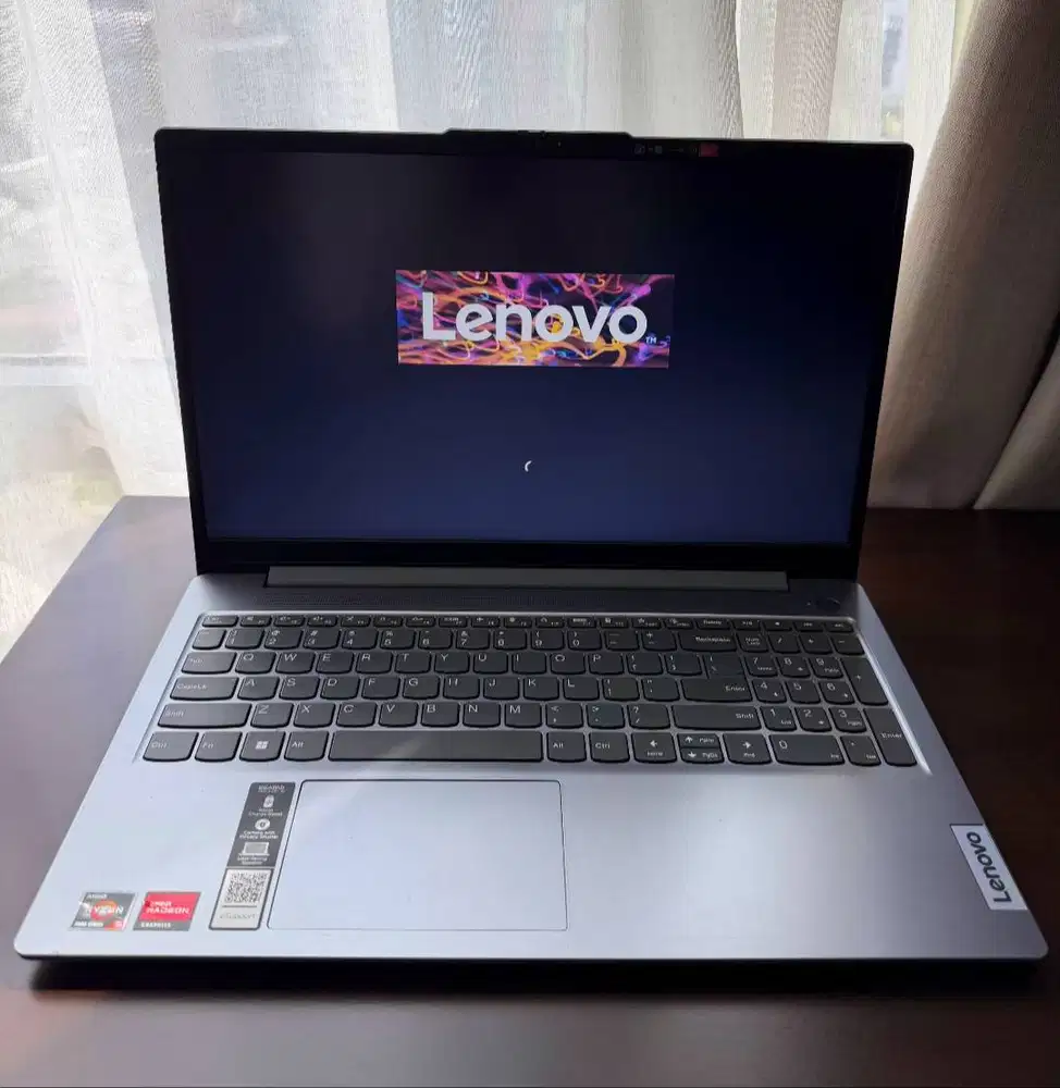 NEGO TIPIS - Lenovo IdeaPad Slim 3 15AMN8 16GB storage 512GB
