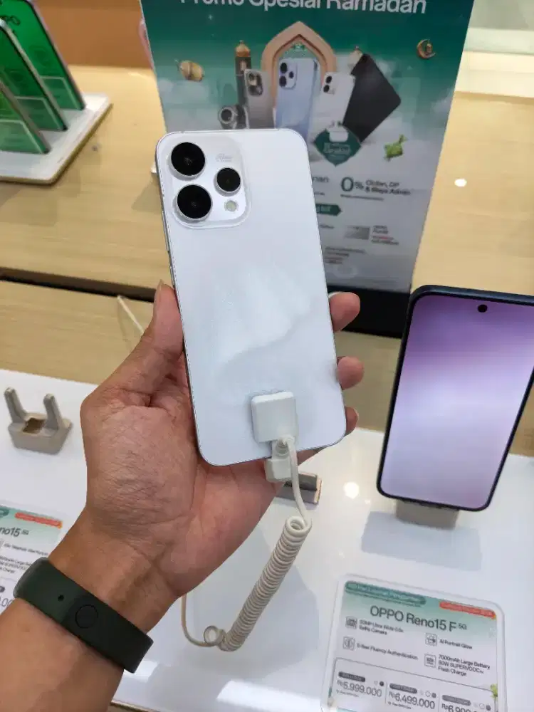 Reno 15 5G promo Cashback 200k + TWS only 99k