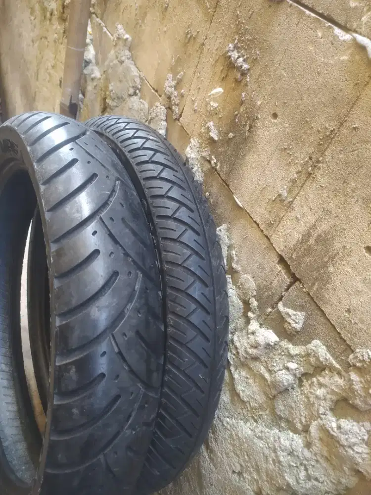 BAN LUAR MOTOR 90/90-19 / 110/90-18