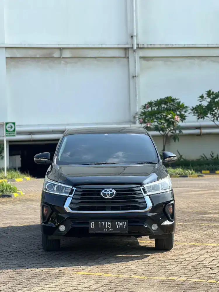 Toyota Innova V Diesel AT 2017 Hitam